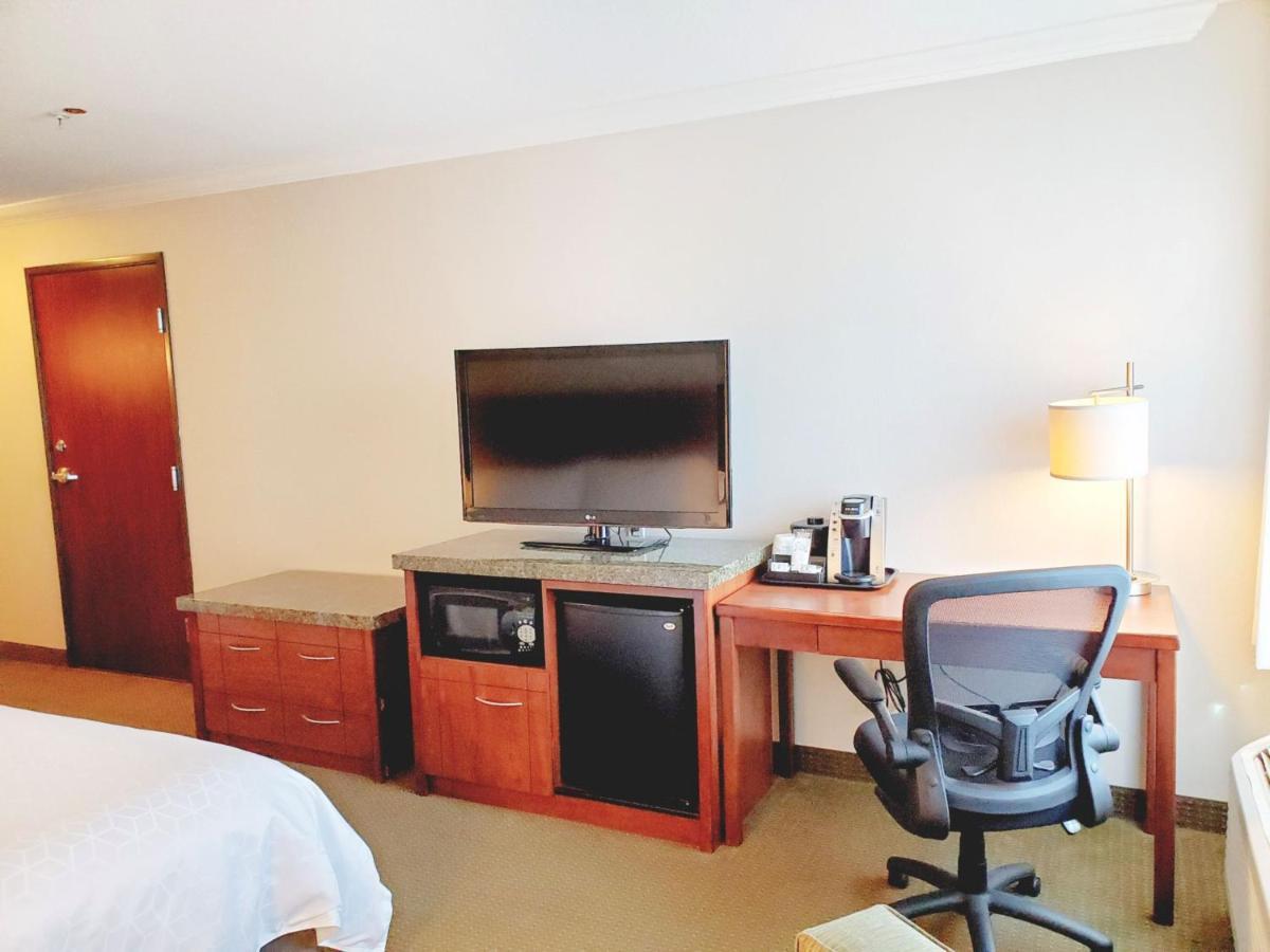 Holiday Inn Express Hotel & Suites Portland-Northwest Downtown By Ihg Экстерьер фото